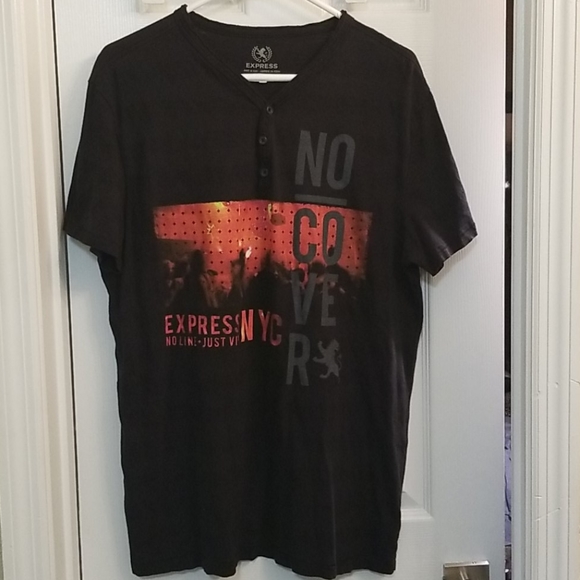 Express Fitted - T - Picture 1 of 4